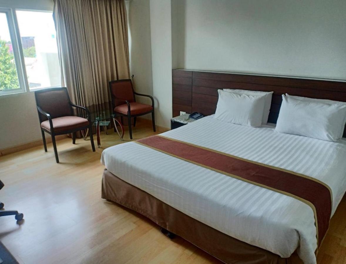 צ'צ'ונגסאו V Verve Service Apartment Hotel מראה חיצוני תמונה