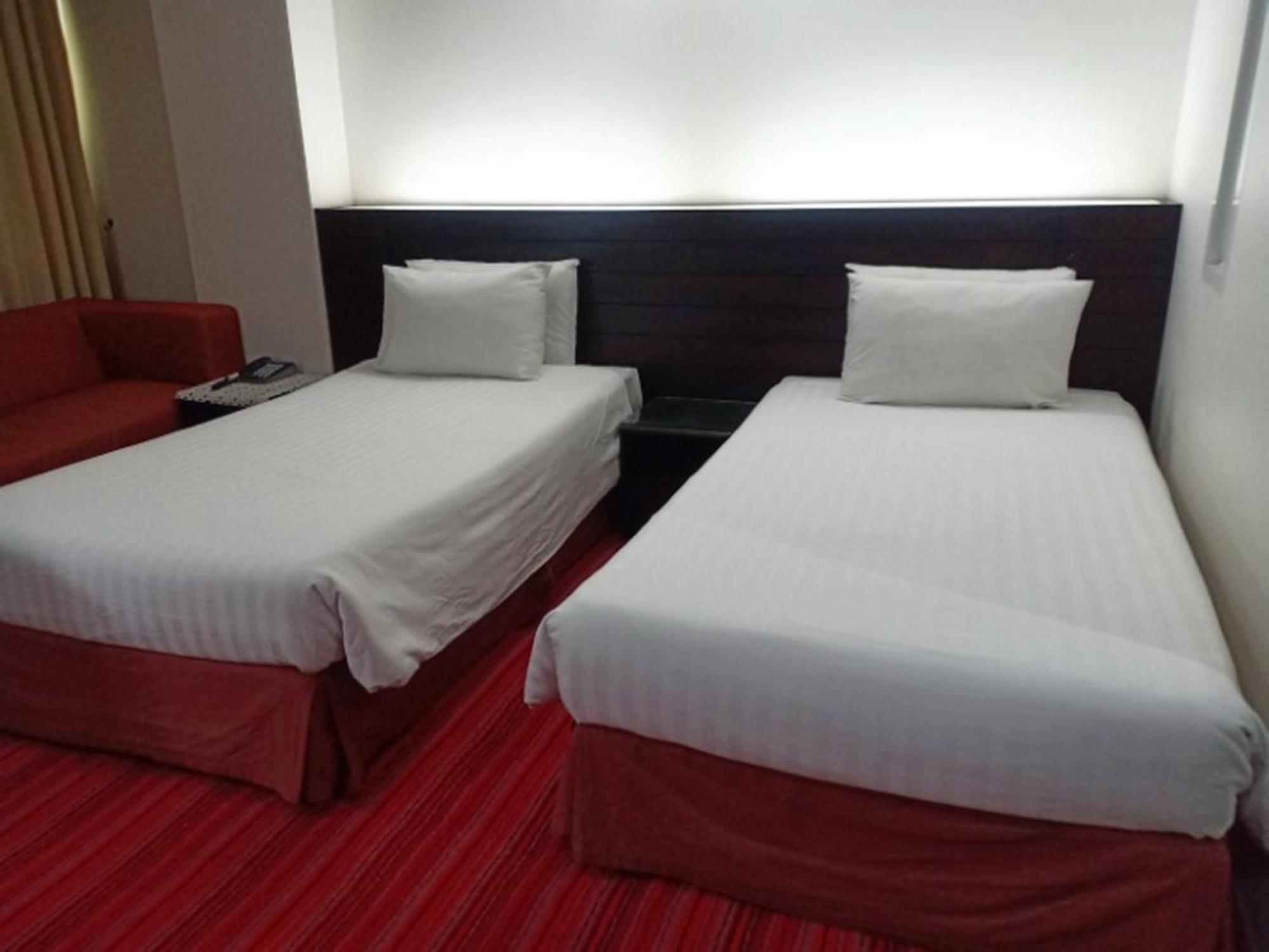 צ'צ'ונגסאו V Verve Service Apartment Hotel מראה חיצוני תמונה