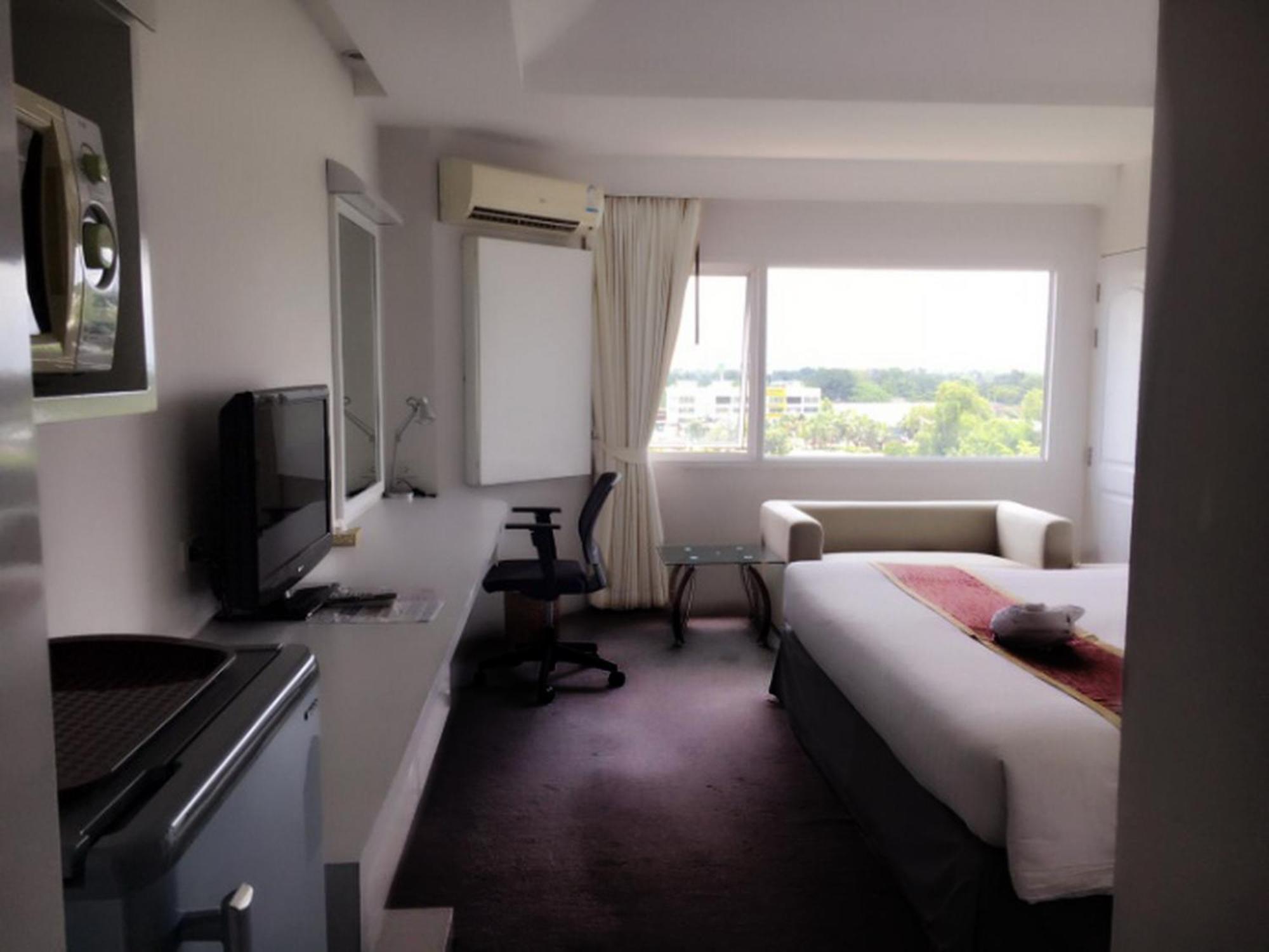 צ'צ'ונגסאו V Verve Service Apartment Hotel חדר תמונה